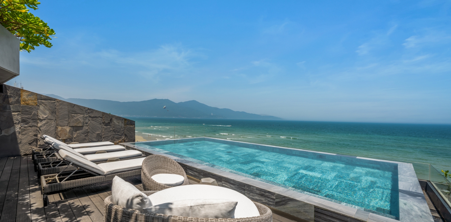 M Suite Villa